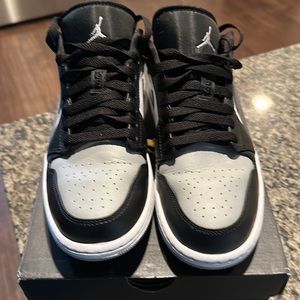 Men’s air jordan 1 low